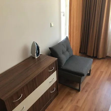 Apartament In Arena 1 *